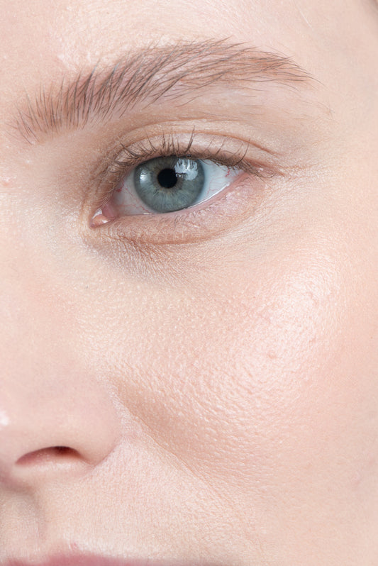 THE NIACINAMIDE BURN: WHY YOUR SKIN IS SUDDENLY REACTING TO THIS TREND INGREDIENT